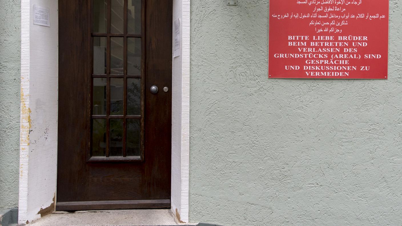 Controllata la moschea Re Faysal di Basilea