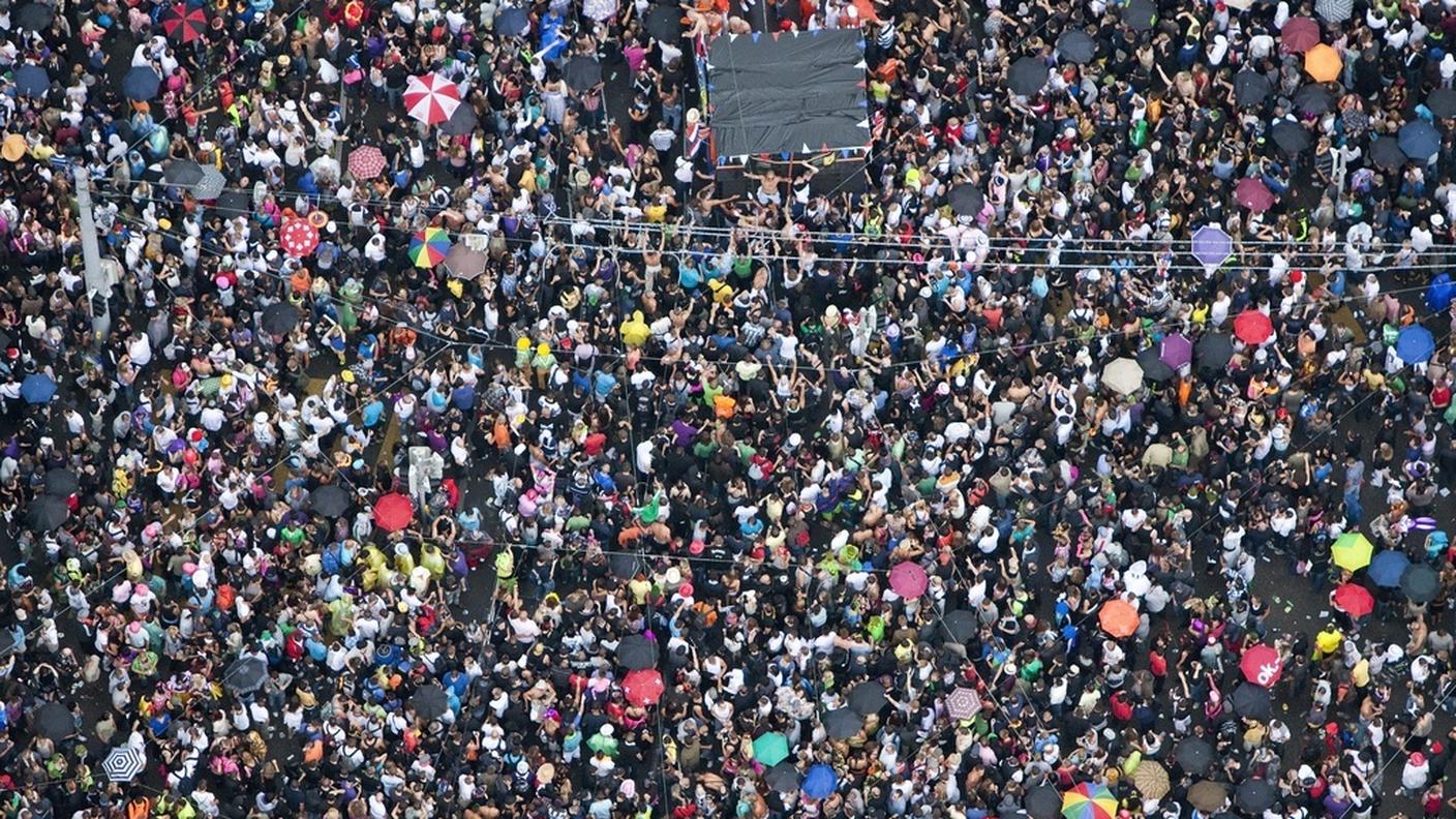Pigiati così, solo alla Steet Parade...
