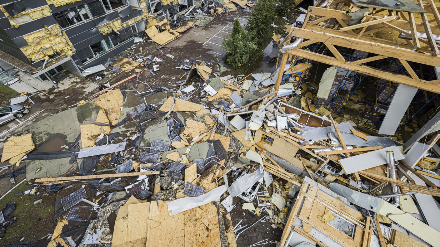 Ciò che rimane di un edificio industriale 