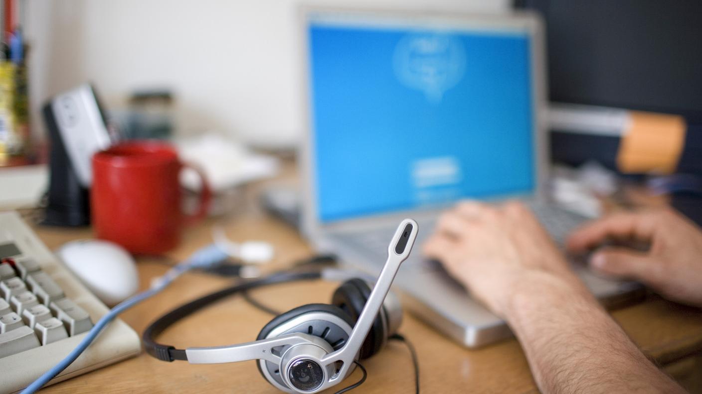 Sempre più numerose le truffe romantiche sul web   