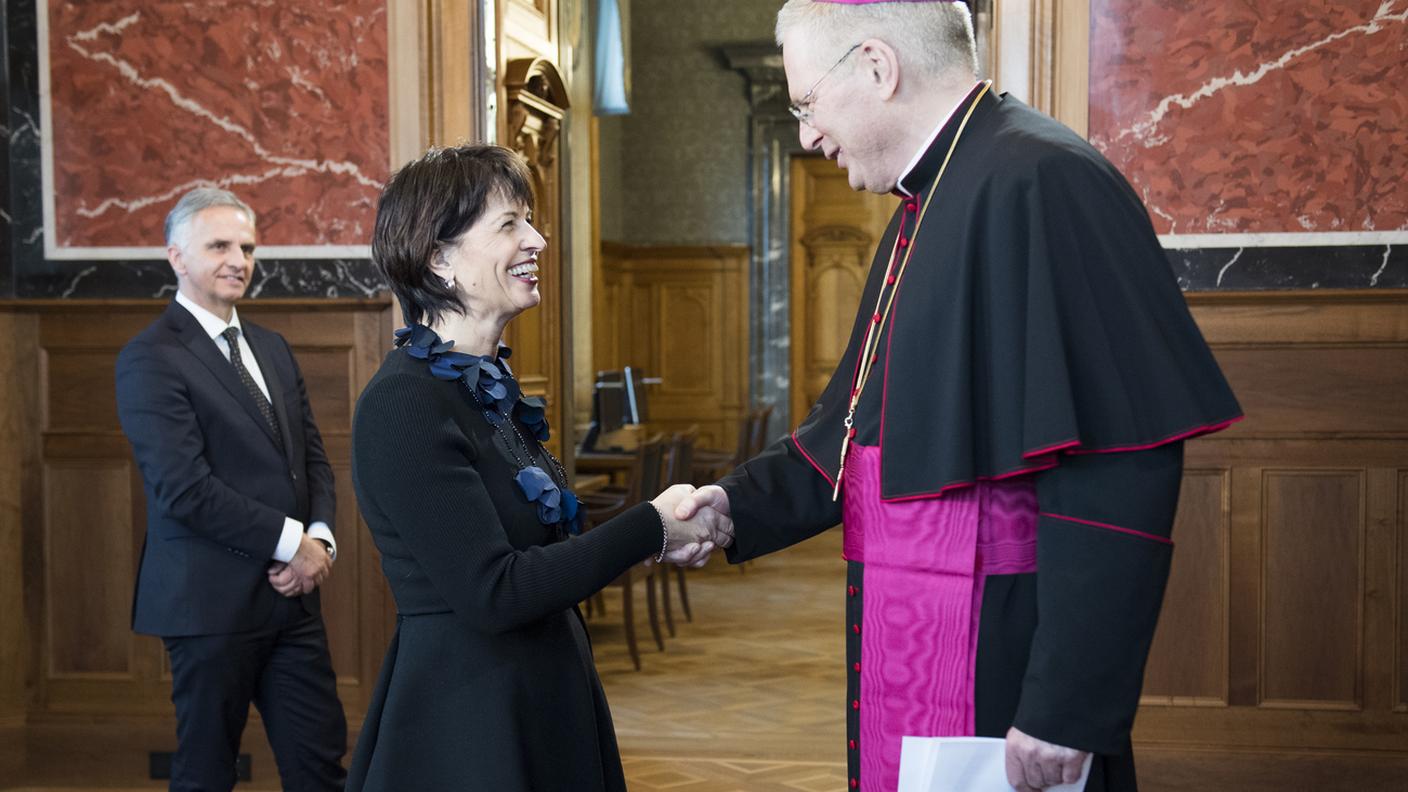 Thomas Gullickson con la presidente della Confederazione Doris Leuthard
