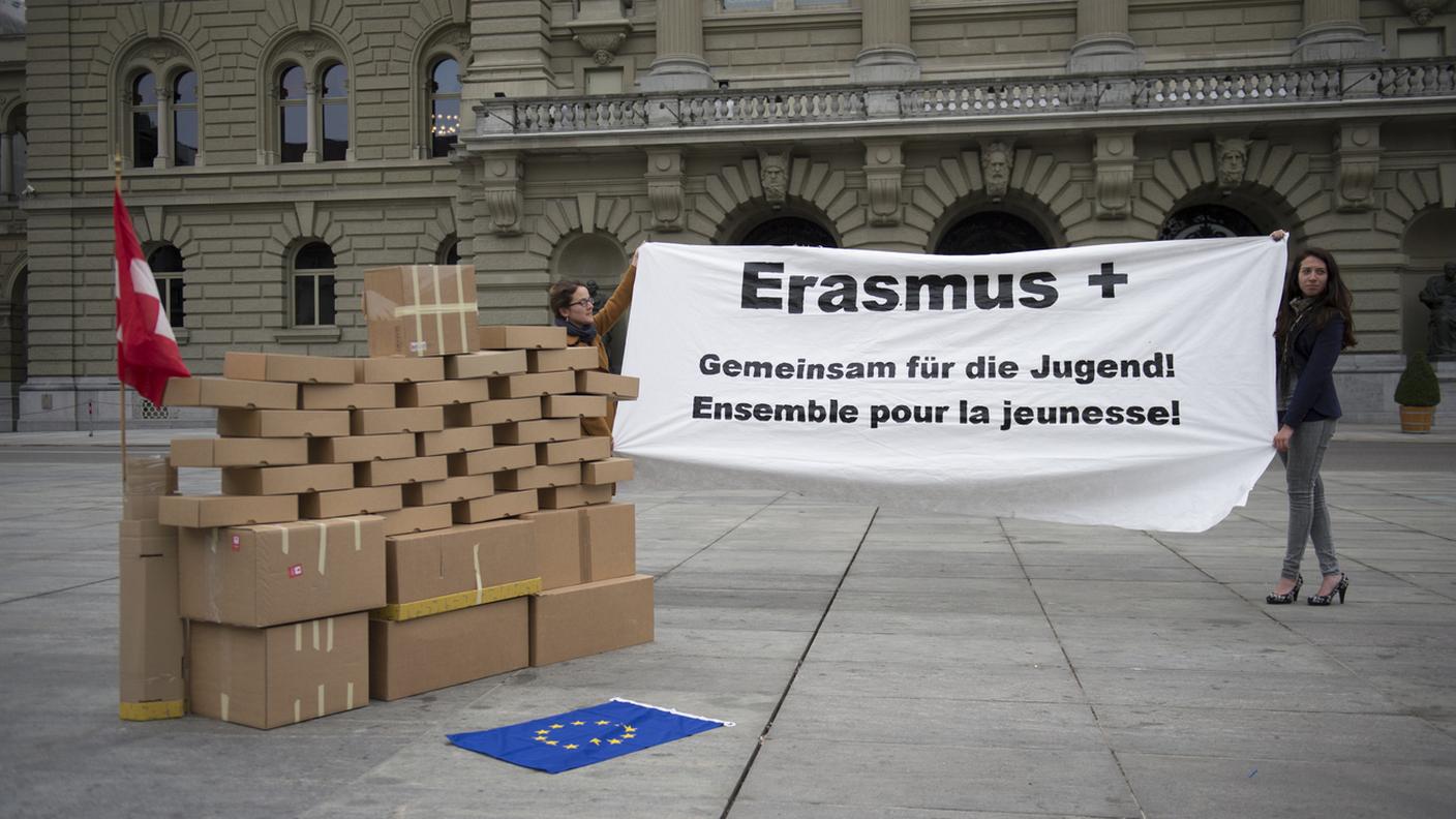 La petizione sarà trasmessa al Parlamento durante la sessione estiva