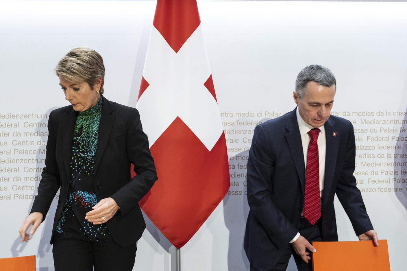 Karin Keller-Sutter e Ignazio Cassis si apprestano ad affrontare il rinnovo del Consiglio federale: la questione di un PLR sovrarappresentato in Governo rimane dibattuta