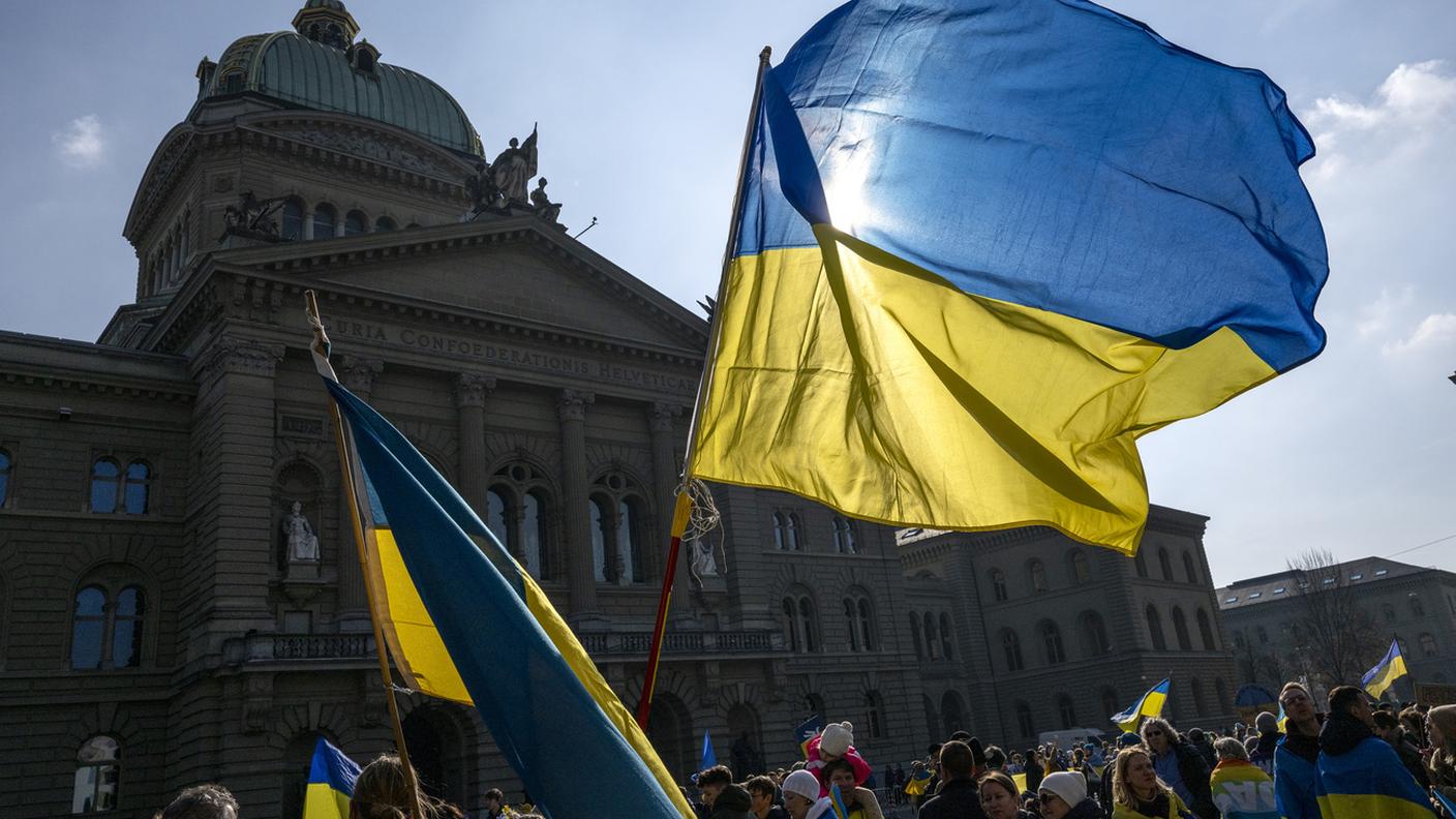 La manifestazione dello scorso marzo, davanti a Palazzo federale a Berna, contro la guerra in Ucraina
