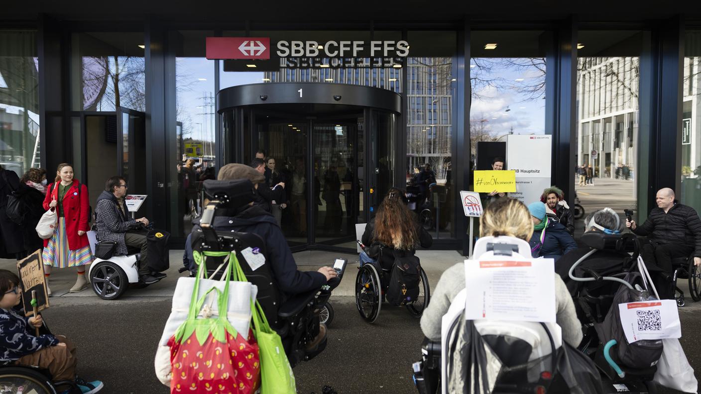 "Noi disabili possiamo utilizzare il trasporto pubblico in modo spontaneo e autonomo solo in misura molto limitata"