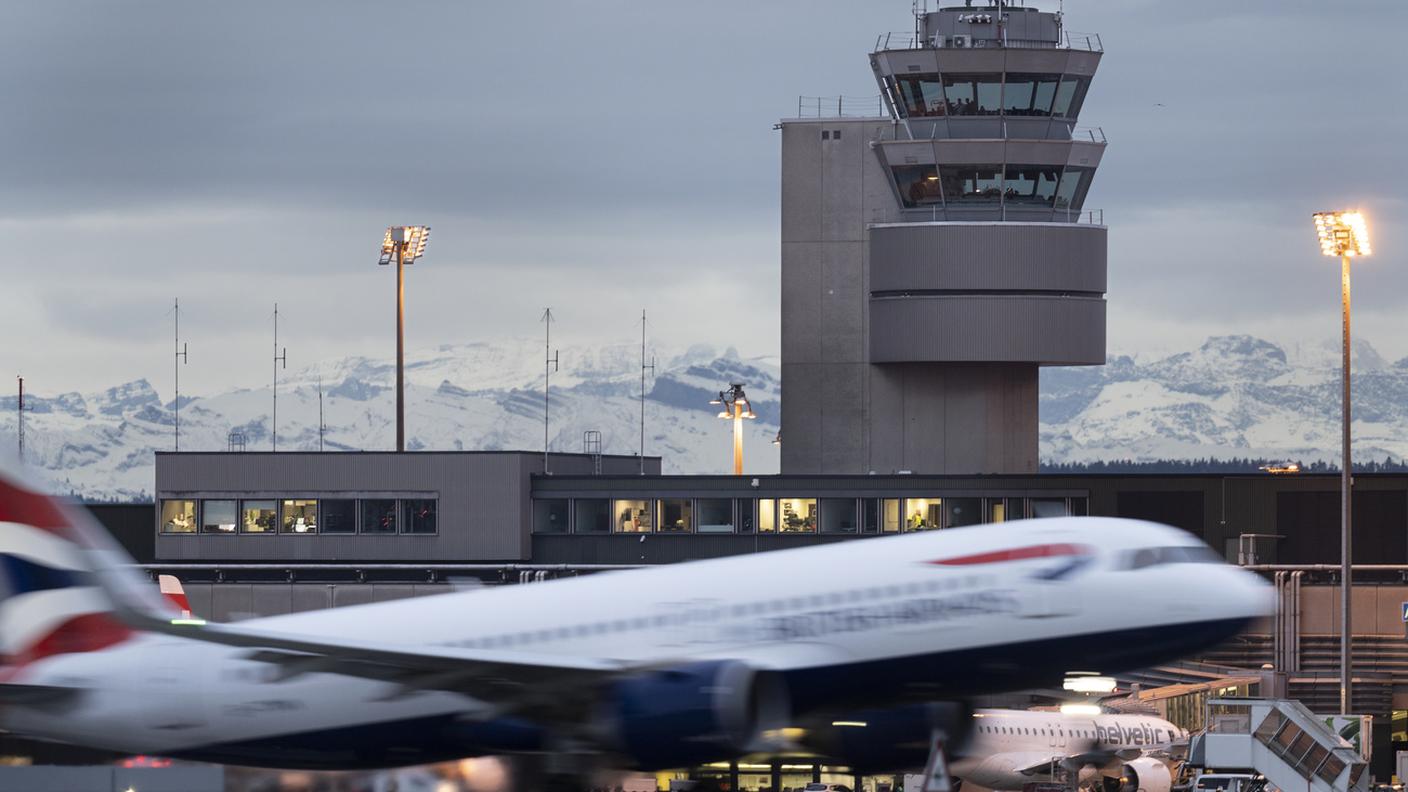 Decollo dall'aeroporto di Zurigo Kloten