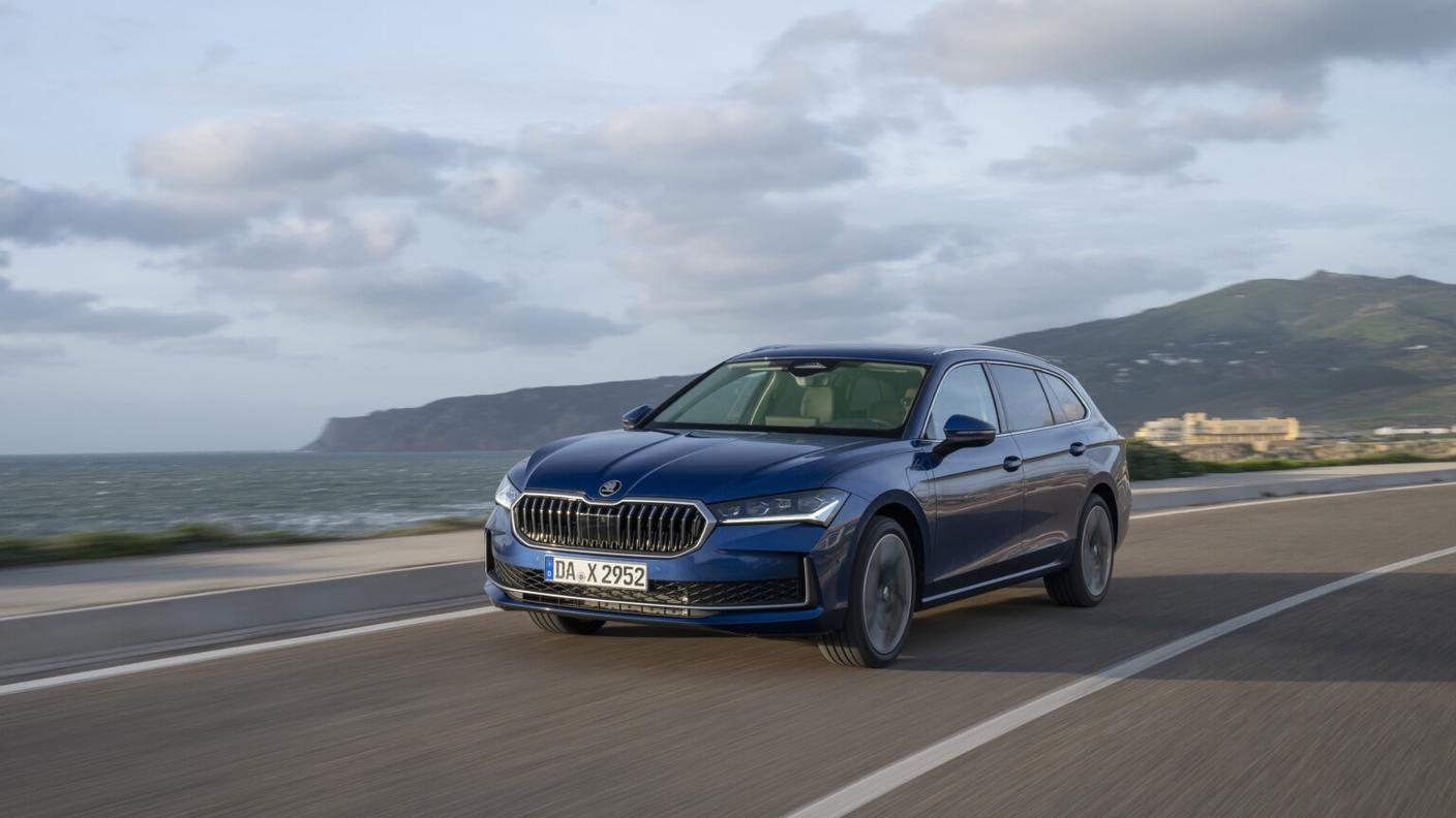È sempre marcato l'apprezzamento per le auto "tuttospazio" in Svizzera, come questa Skoda Superb Combi
