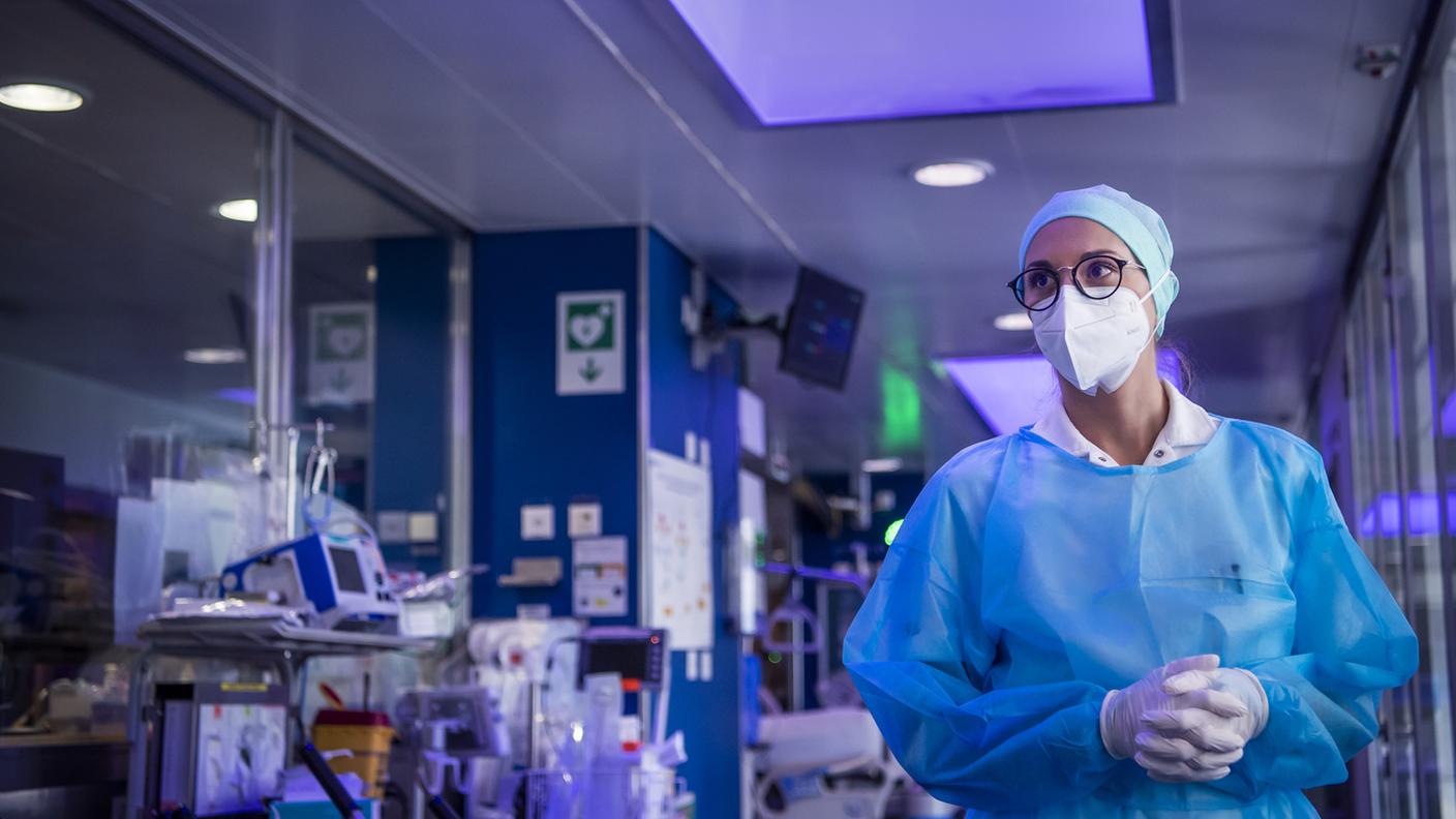 La legge intende migliorare e standardizzare le condizioni in settori chiave delle cure infermieristiche
