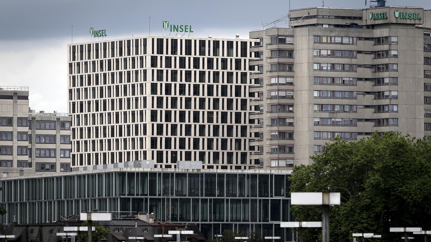 Un'immagine dell'Inselpital in cui spicca il nuovo edificio
