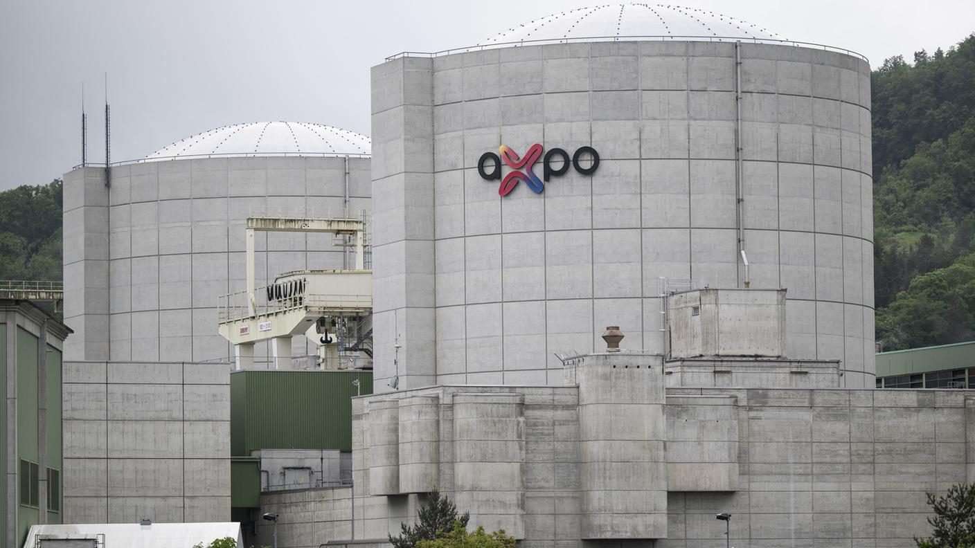La centrale nucleare di Beznau con il reattore 1 (sinistra) e il reattore 2