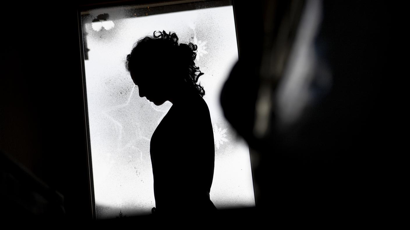 violenza domestica, stupri, ma anche un’aggressione per strada: chiunque abbia subito violenza potrà rivolgersi al nuovo numero