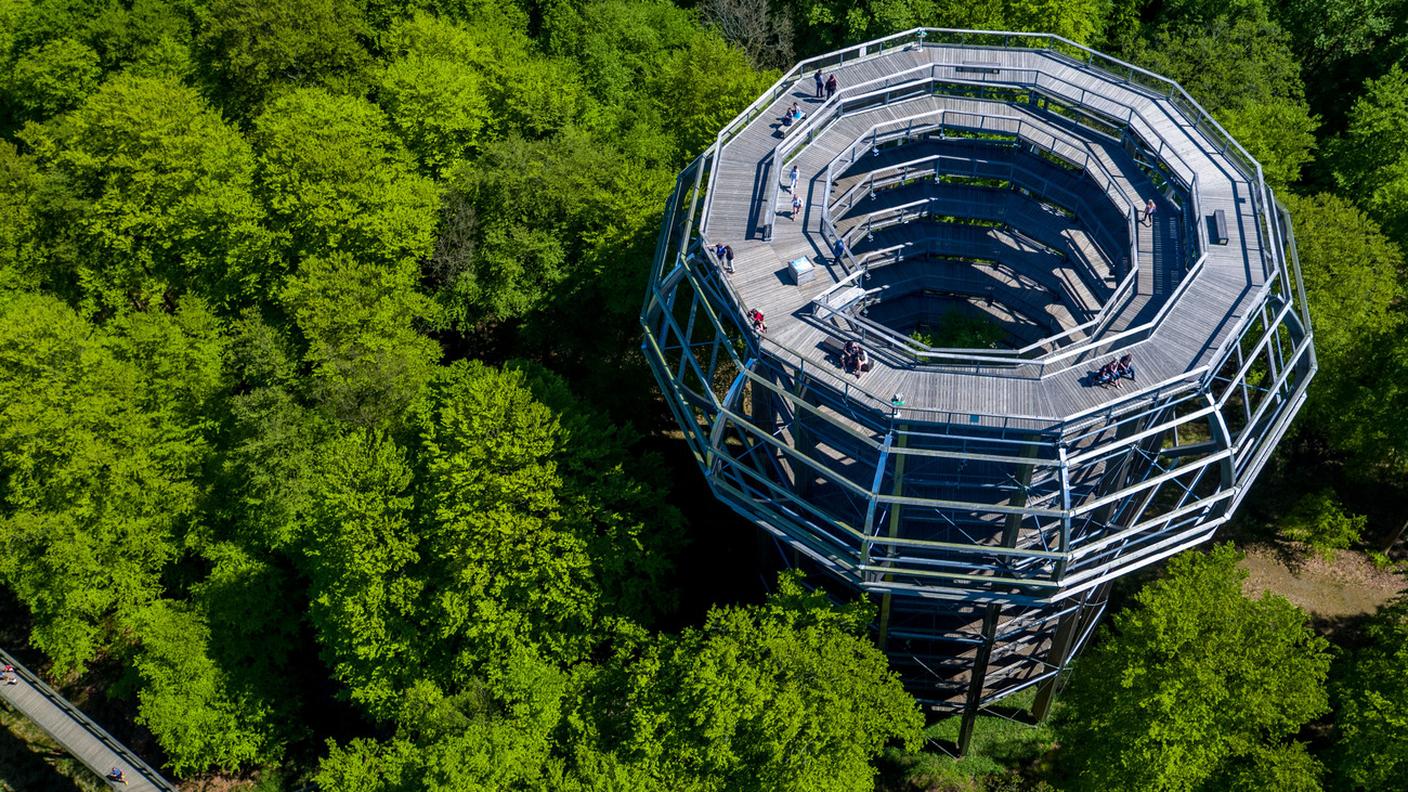 I 40 metri della torre di osservazione dell'analogo percorso sull'isola di Rügen, in Germania