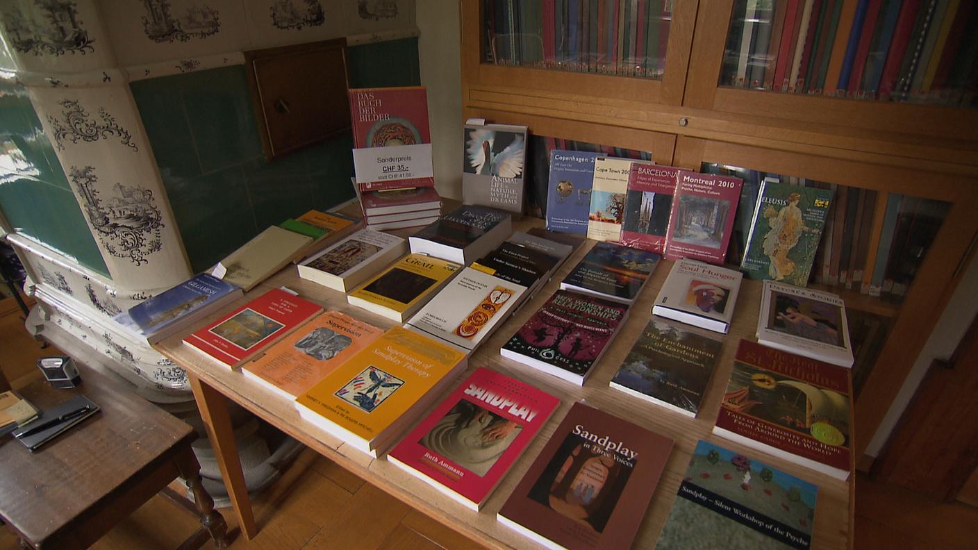 Alcune delle opere presenti nella biblioteca