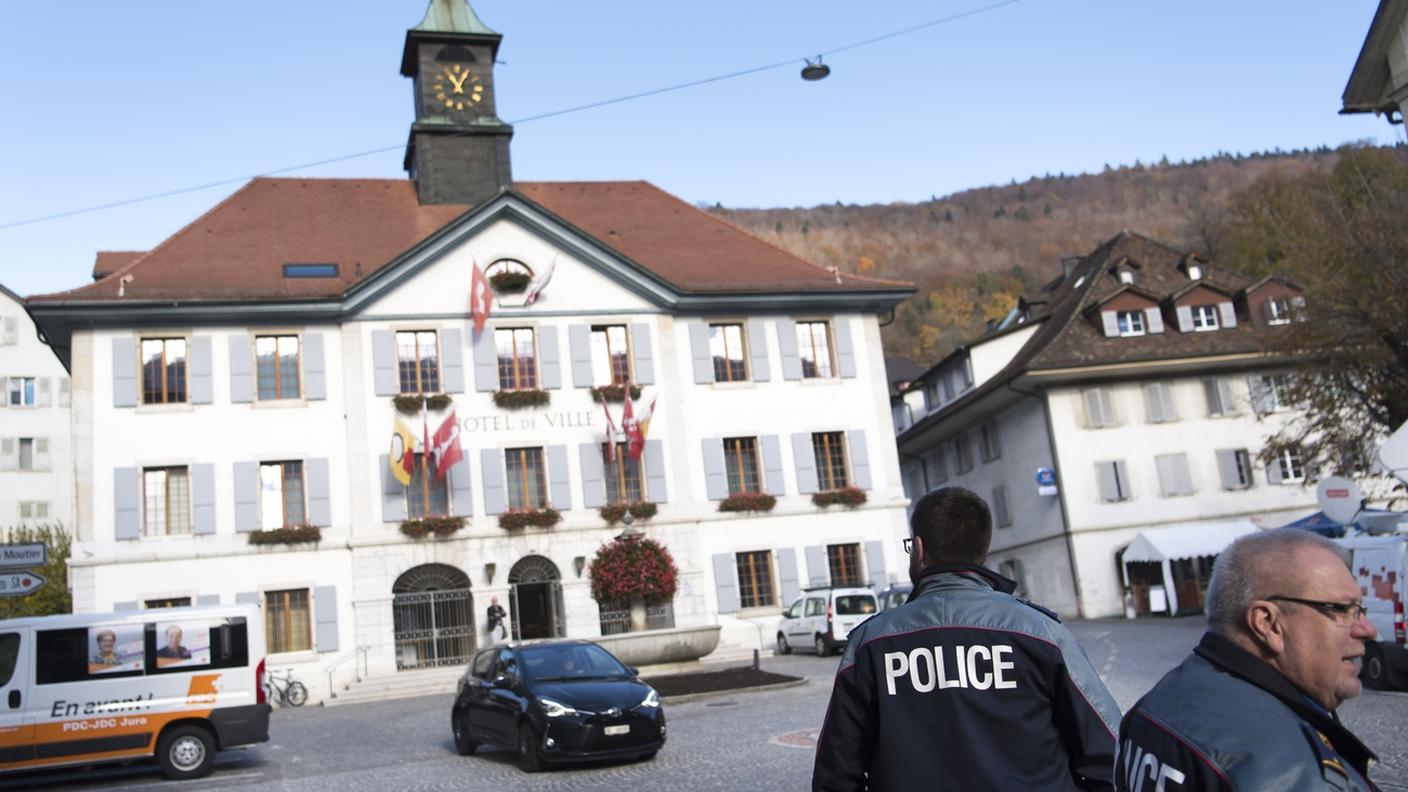 Il Municipio di Moutier reagisce all'annullamento del voto che lo ha fatto passare nel Giura
