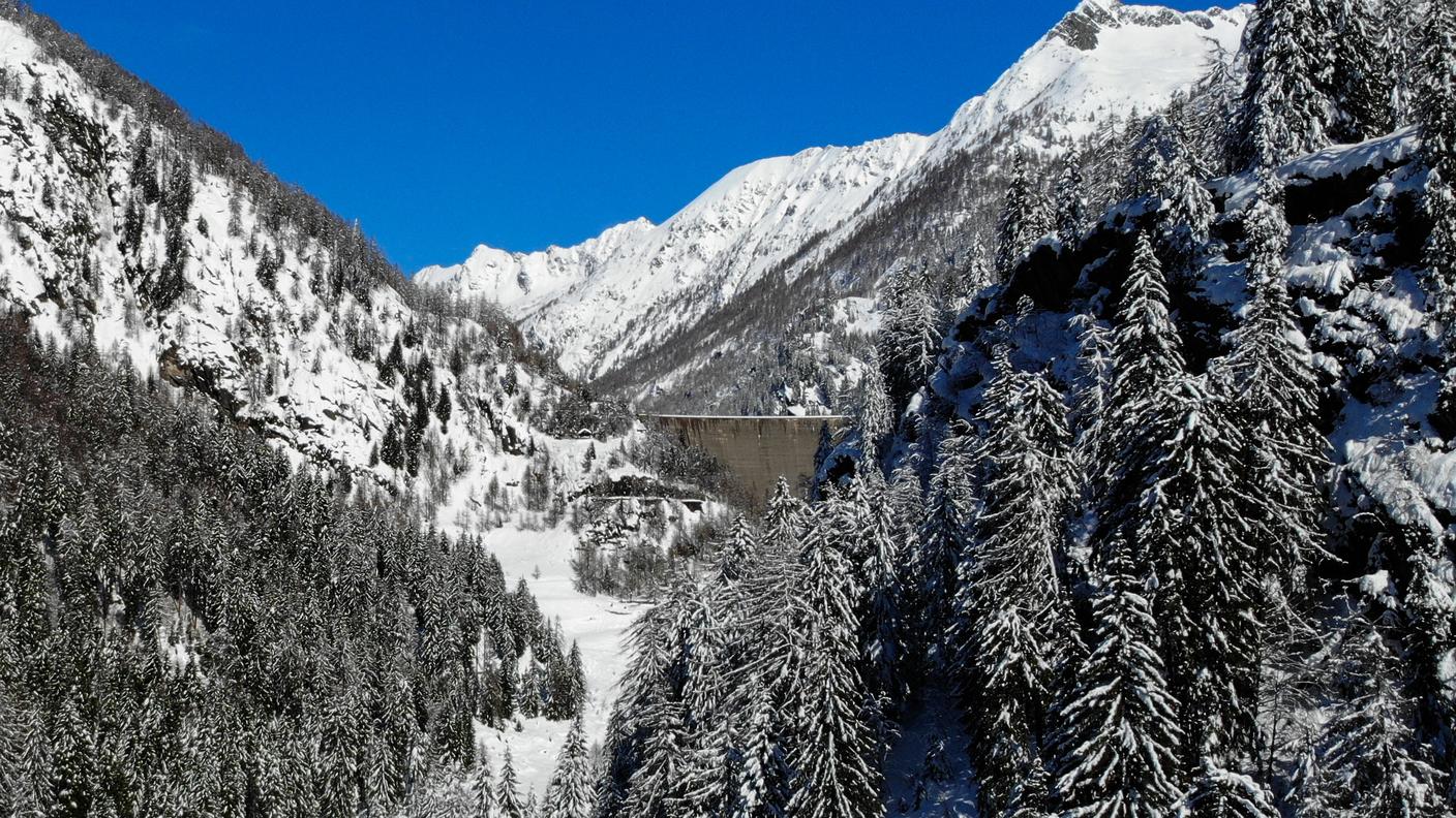 Tra i 16 progetti c'è anche l'innalzamento della diga del Sambuco (foto)