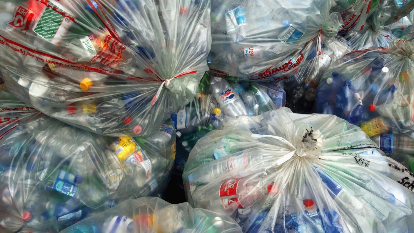 Sommersi dalla plastica...