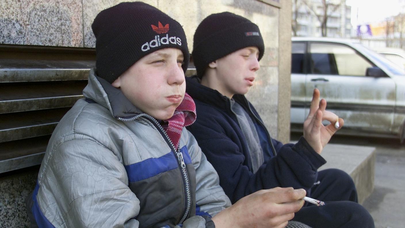 Gli Stati vogliono irrigidire le norme legate a pubblicità e vendita di tabacco ai minori