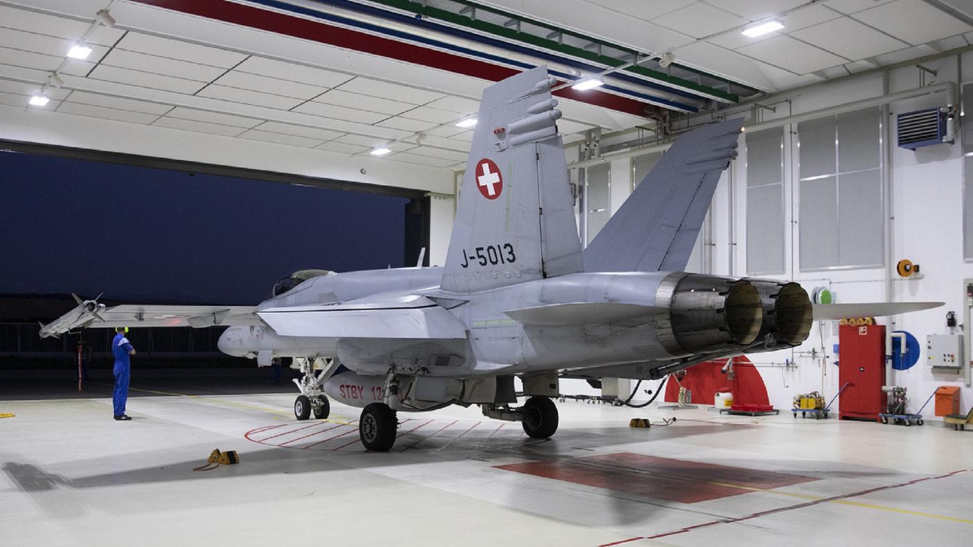 Il Nazionale vuole affari compensatori per il 60% del costo dei caccia che sostituiranno gli F/A-18