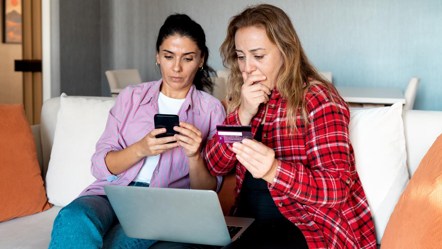 Più di tre quarti degli intervistati considera la criminalità informatica una sfida importante per la società