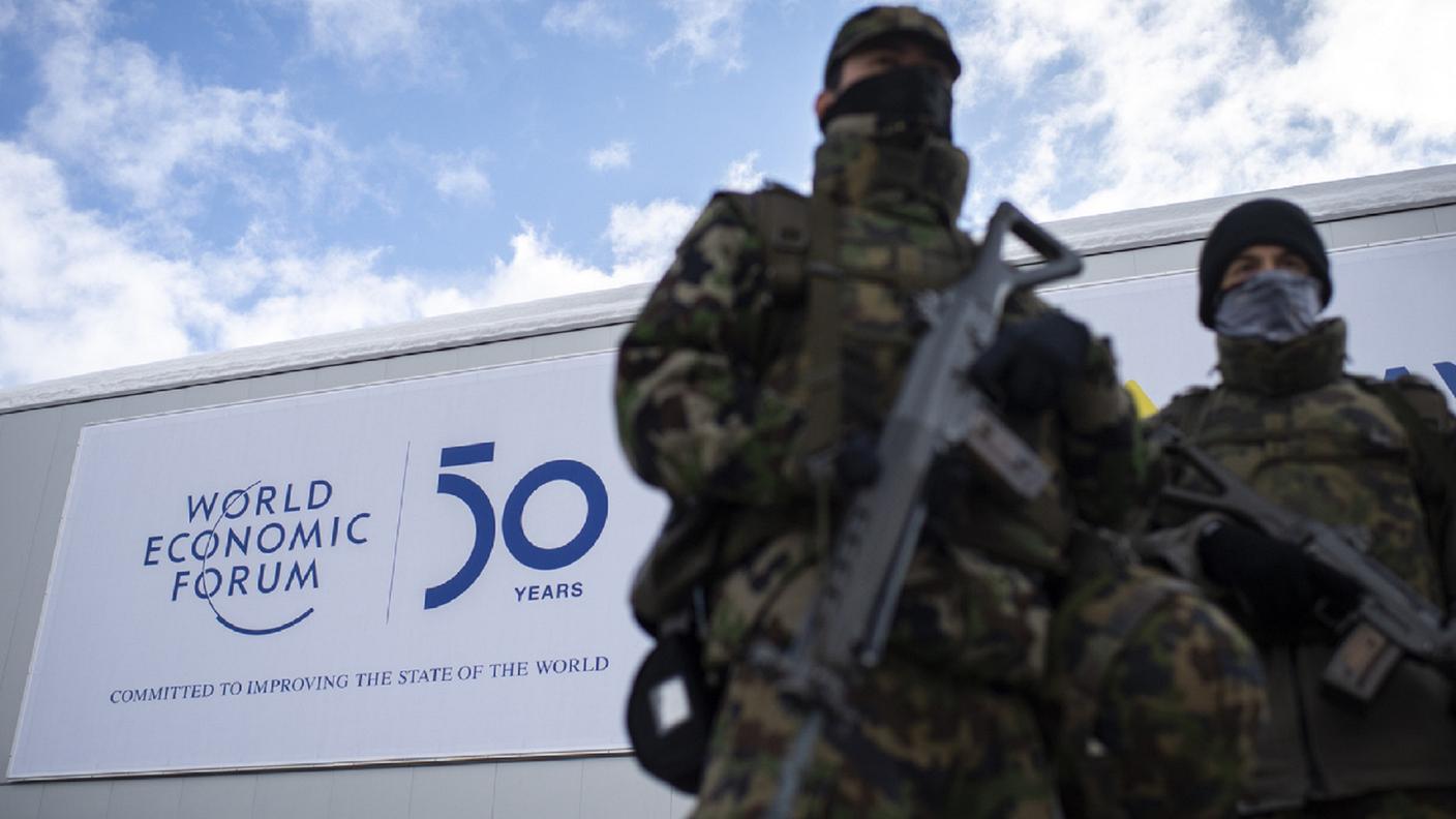 Esercito e polizia assicurano l'ordine pubblico e la sicurezza durante il WEF
