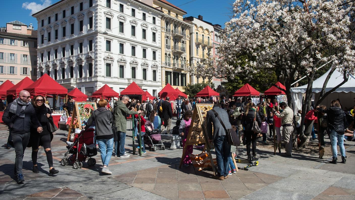 In aumento i turisti che visitano la Svizzera e il Ticino, come Lugano, non fa eccezione