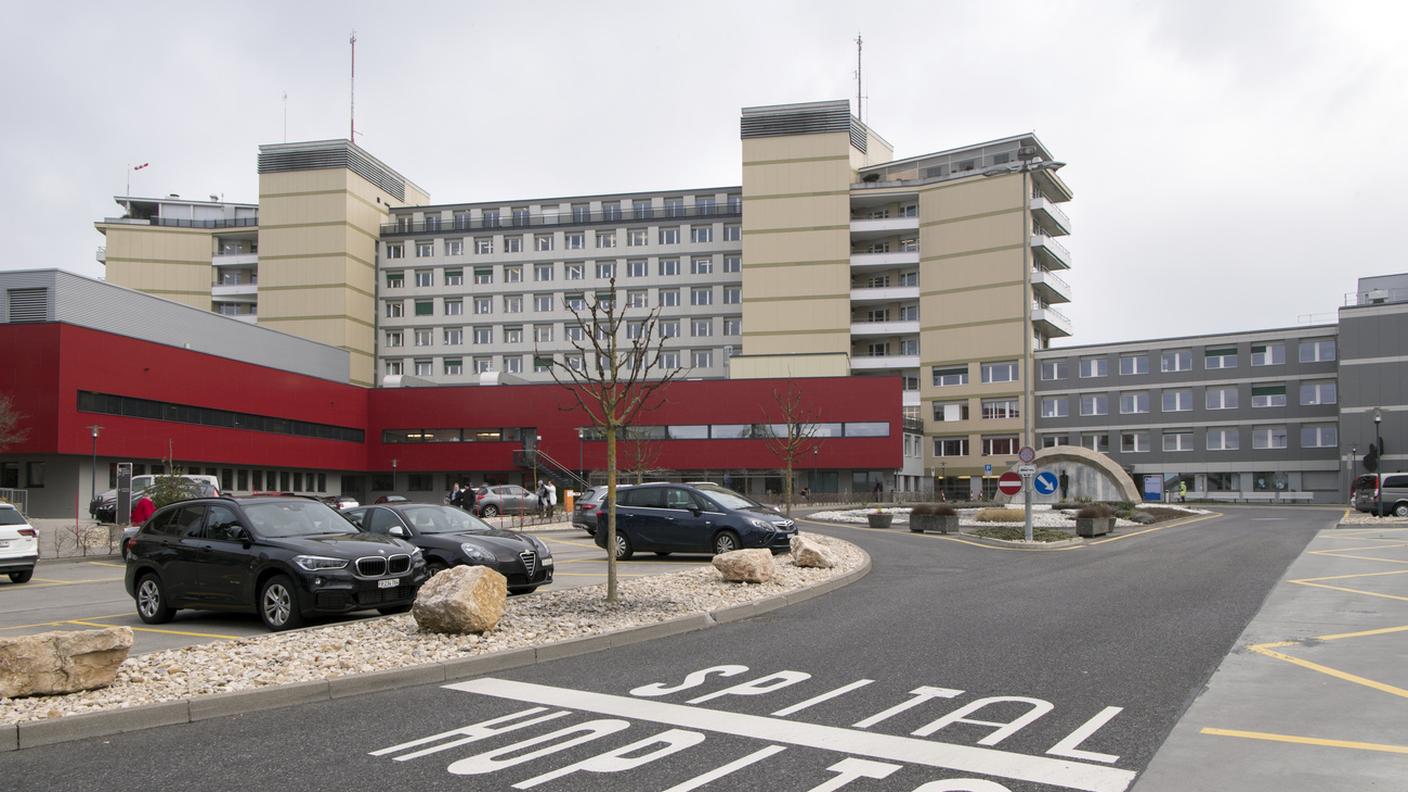 L'uomo è stato messo in isolamento all'ospedale cantonale