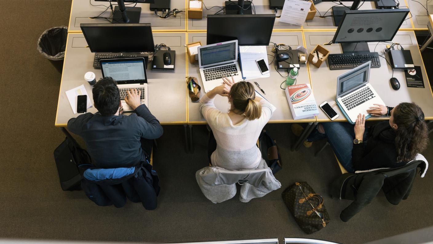 Rispetto al 2018, il divario è aumentata soprattutto tra le professioni accademiche