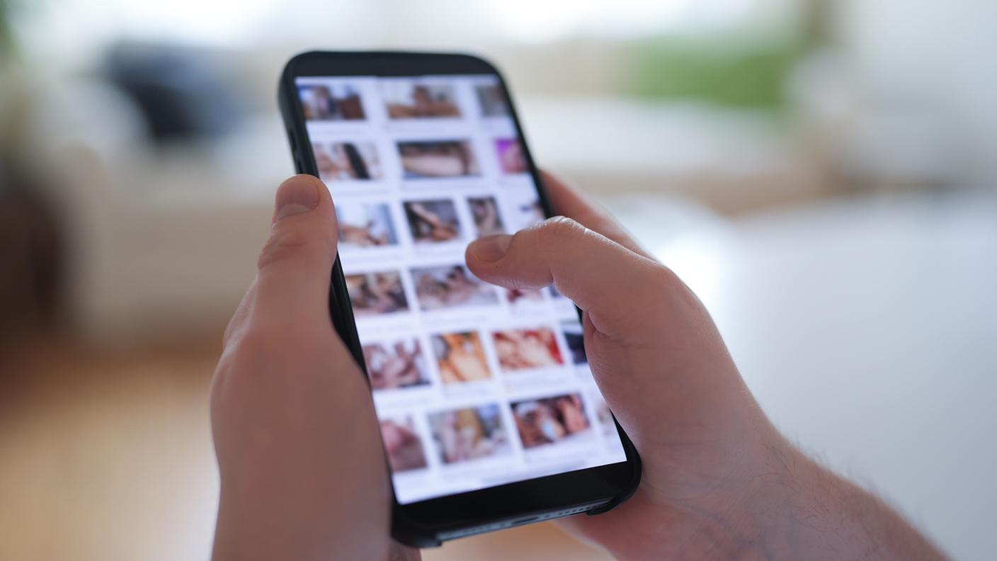 Contava 200'000 iscritti un forum che conteneva immagini intime rubate di donne, anche ticinesi