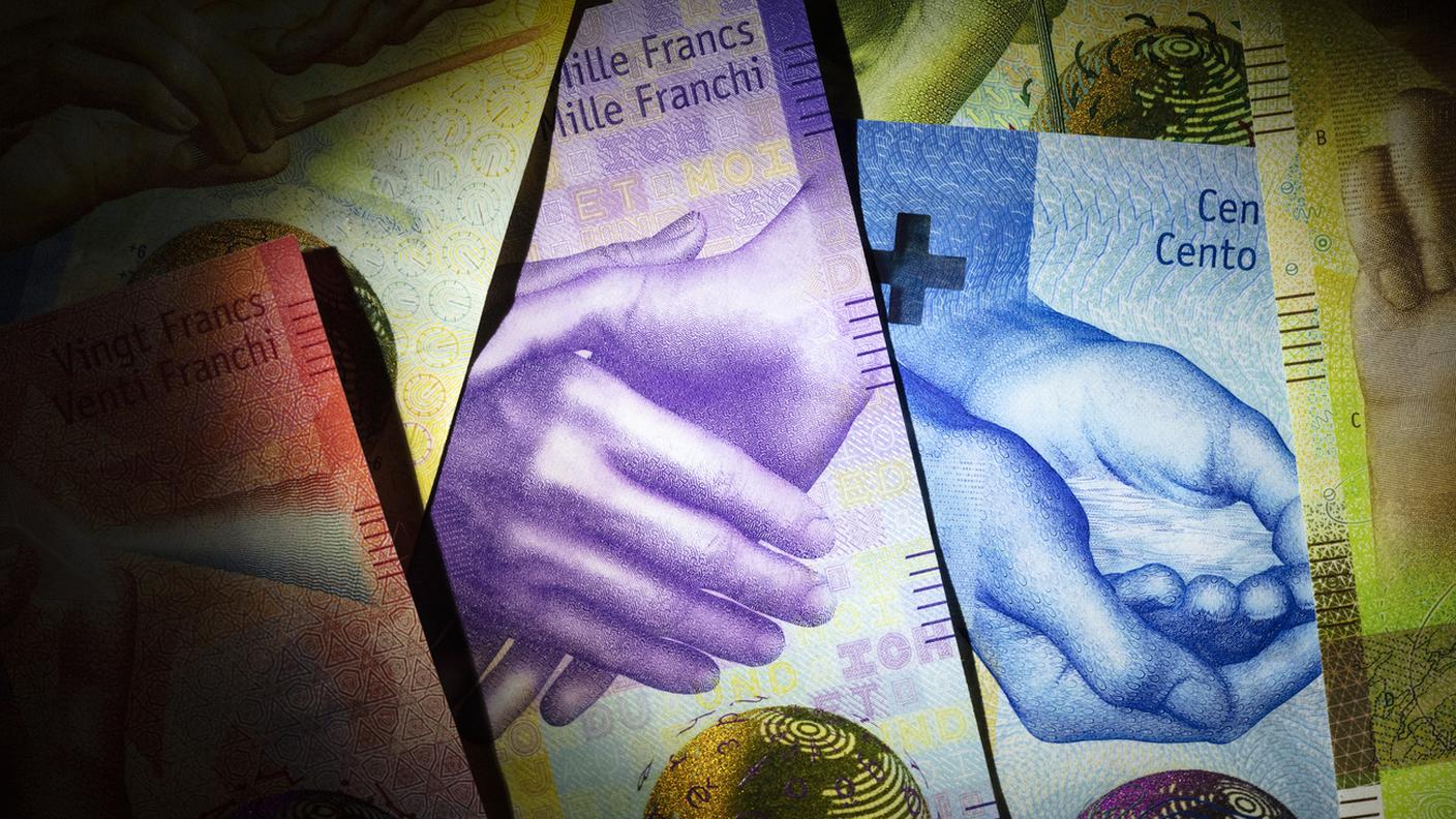 La carta resiste all'onda dei pagamenti elettronici