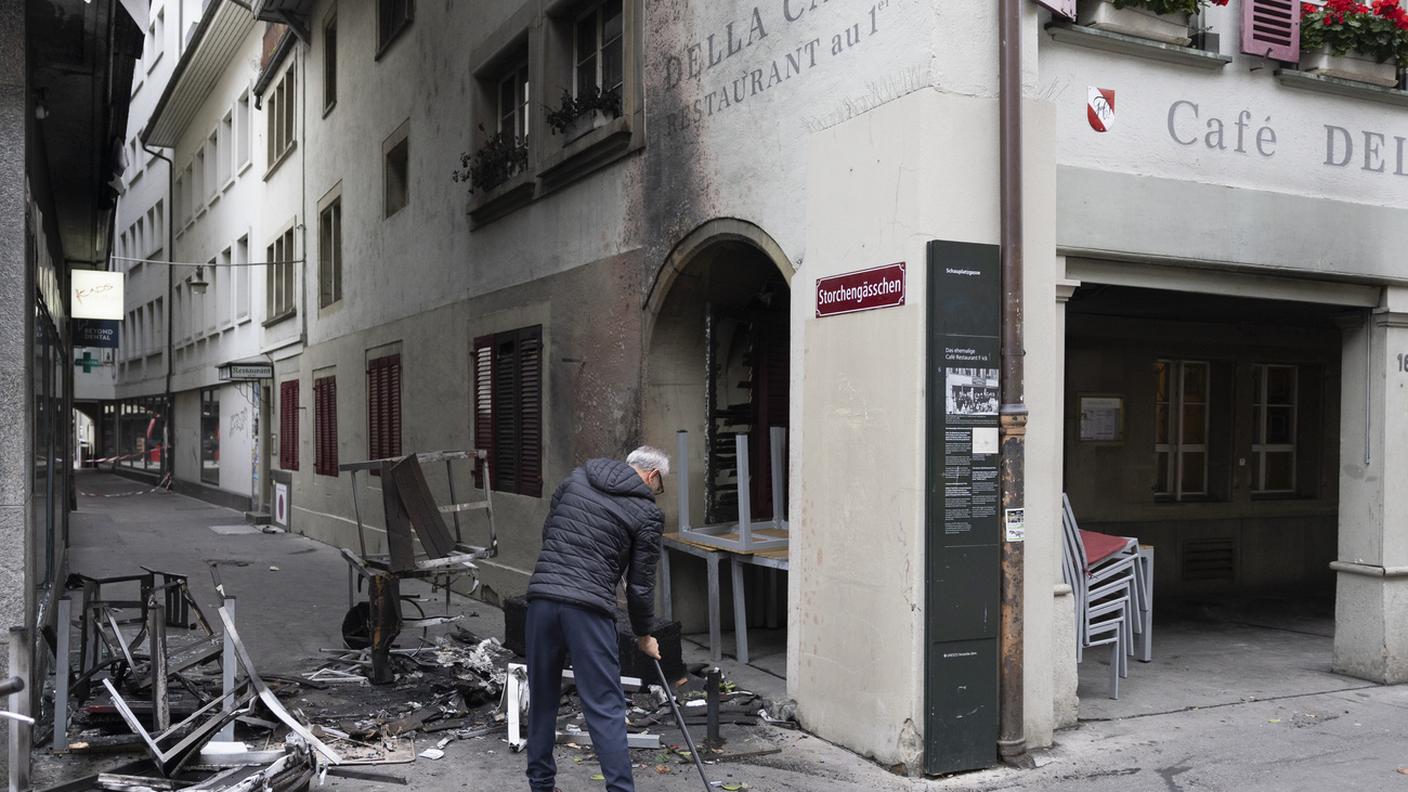 Danni causati anche dal fuoco