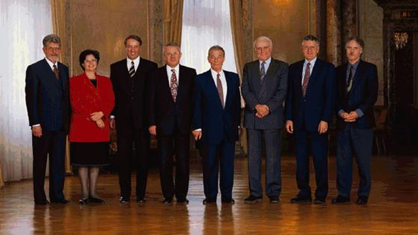1996