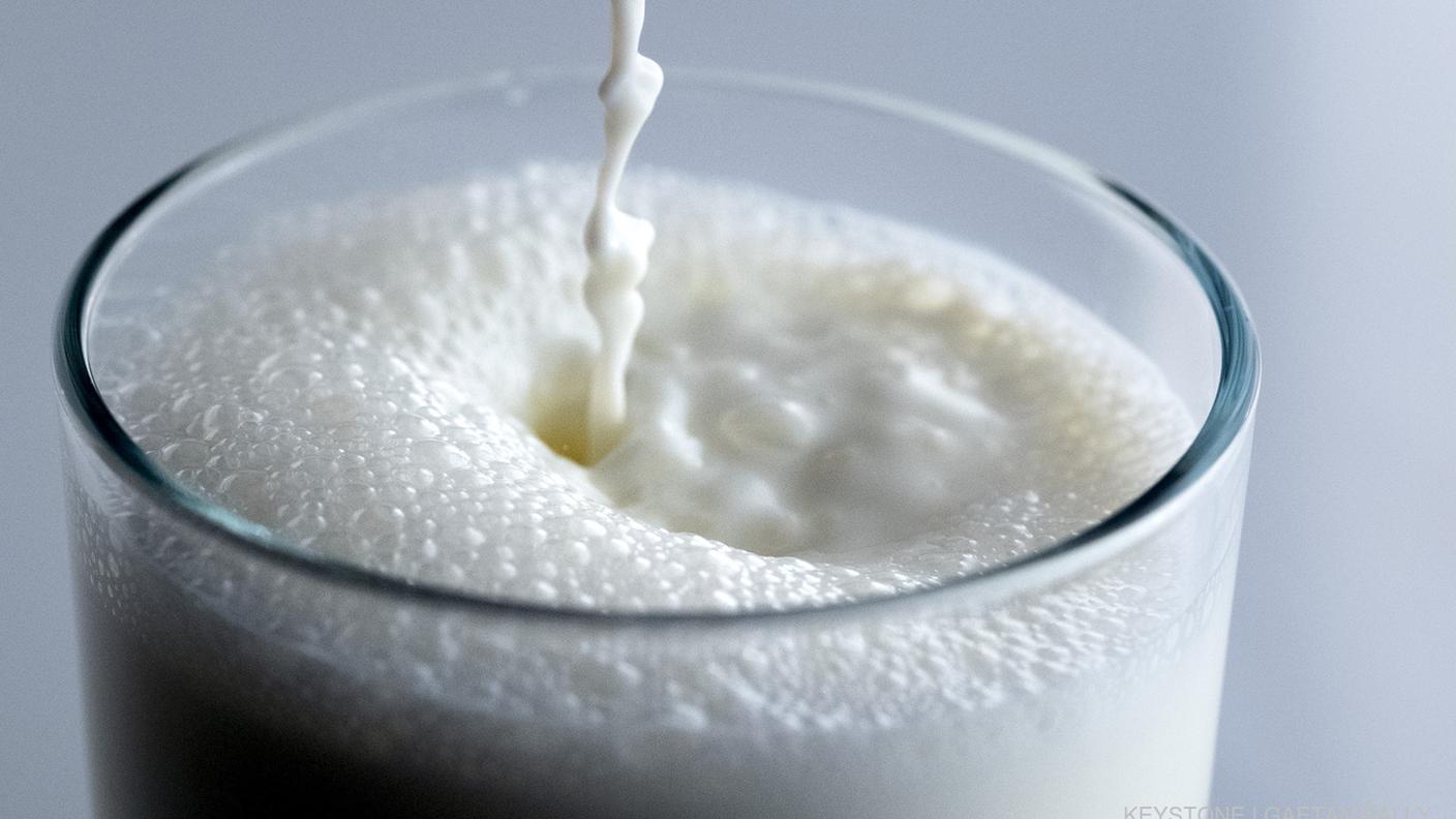 La FPC ha accusato Danone di aver tentennato prima di ordinare il ritiro del latte in polvere contaminato e l'USAV di non aver vigilato a sufficienza