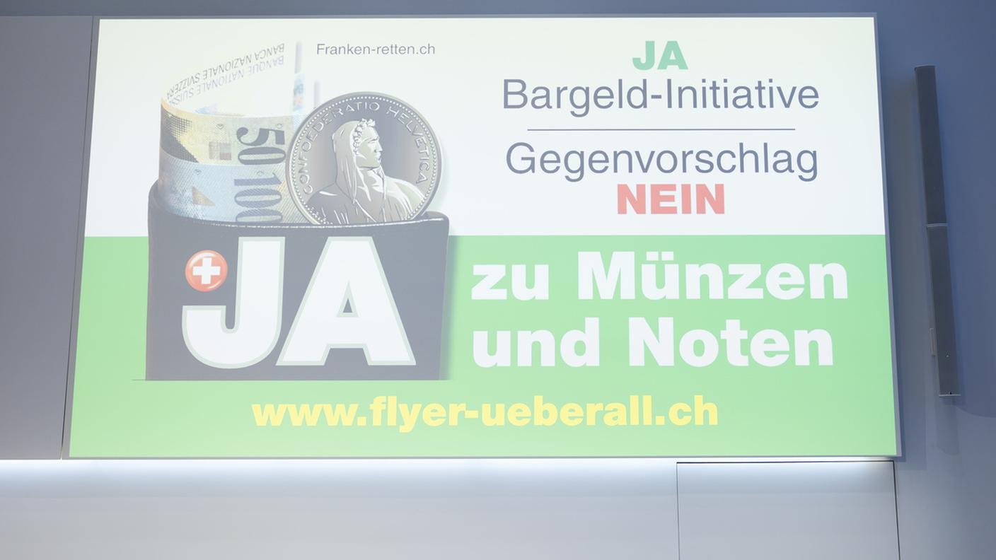 Gli argomenti, i simboli e gli slogan degli iniziativisti hanno fatto presa nella maggioranza dei votanti negli oltre 1'000 Comuni rurali della Svizzera