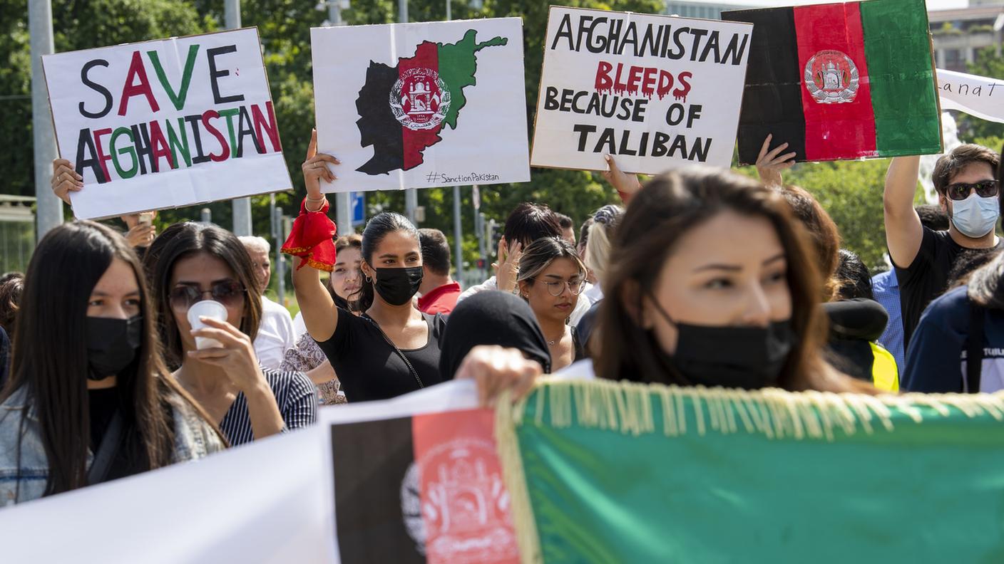 RG 18.30 del 17.08.21 - Il reportage di Lucia Mottini sulla manifestazione a Place des Nations dopo il ritorno al potere dei talebani in Afghanistan 