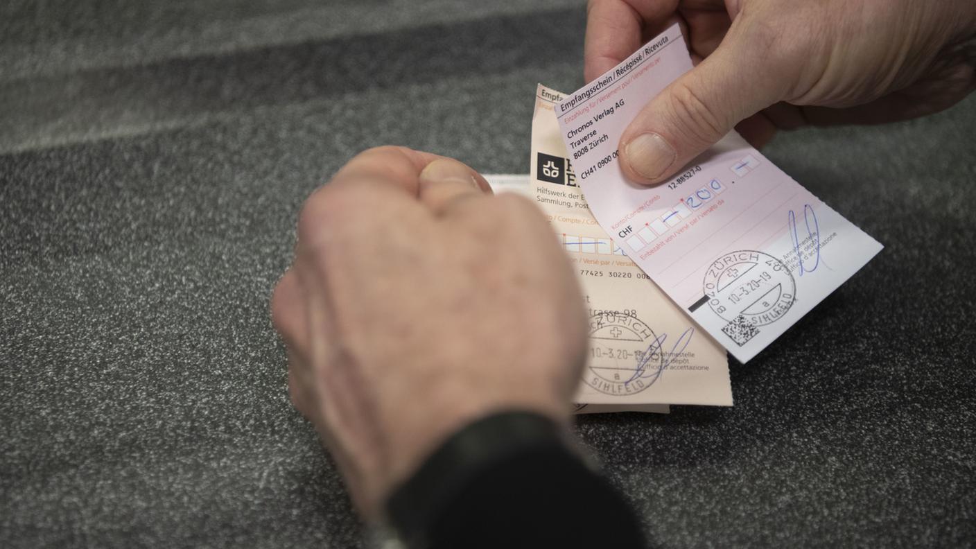 Addio alle tradizionali polizze rosse e arancioni