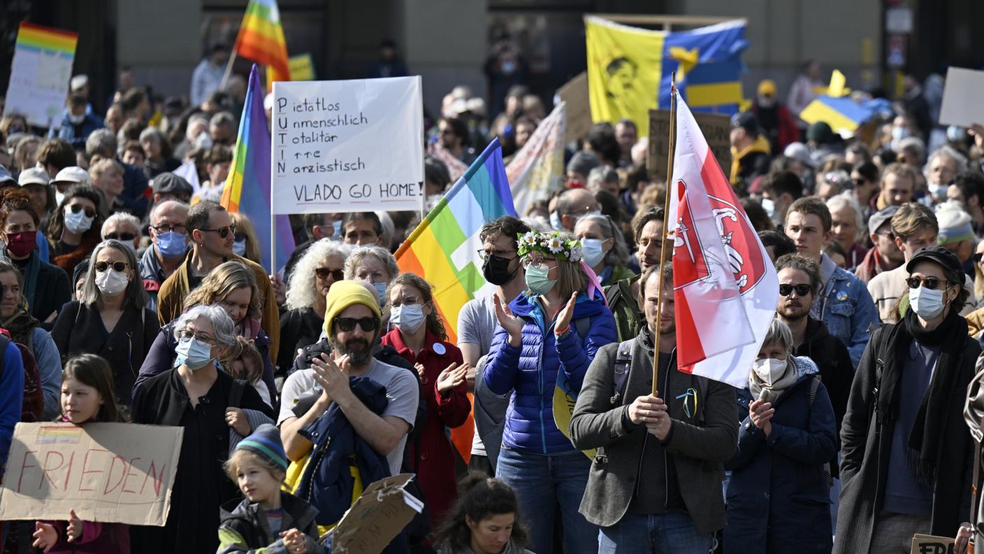 Manifestanti a Berna