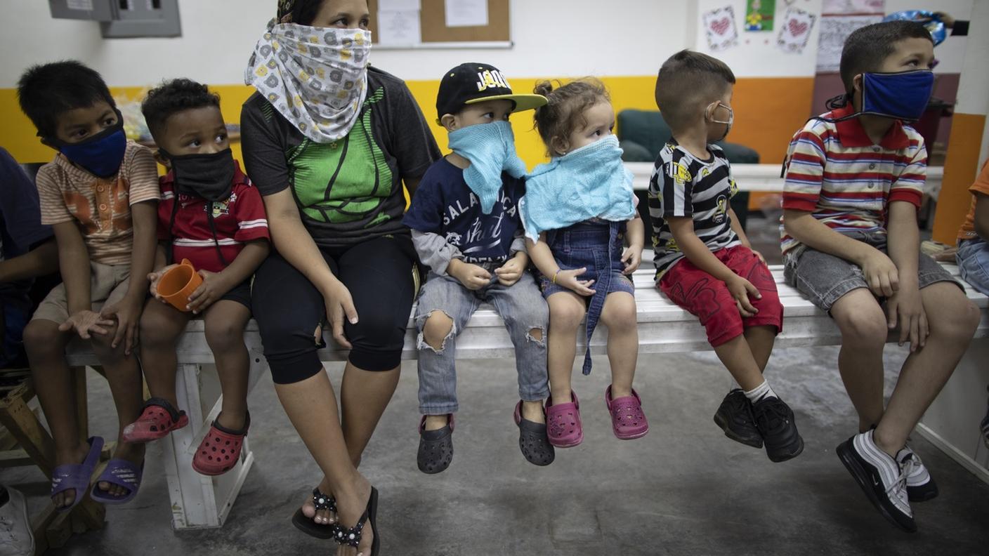 A causa della pandemia, il 76,6% della popolazione venezuelana vive in povertà estrema