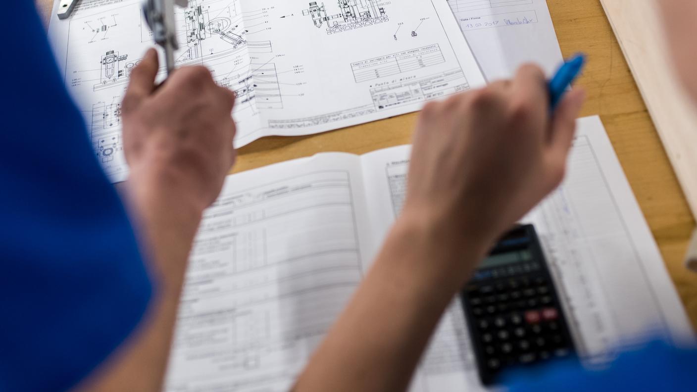 Cifre preoccupanti: non superano gli esami finali d'apprendistato il 30% dei piastrellisti e oltre il 40% degli installatori di impianti di ventilazione e climatizzazione