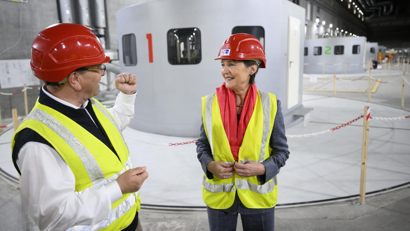 Simonetta Sommaruga alla centrale Nant de Drance