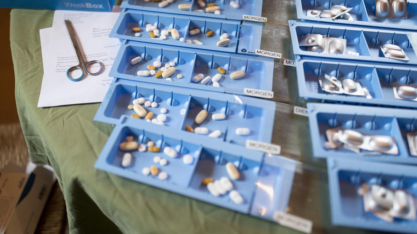 Grazie al comparto farmaceutico nel sesto mese dell'anno le esportazioni complessive elvetiche verso la Russia hanno raggiunto il nuovo valore record di 430 milioni di franchi