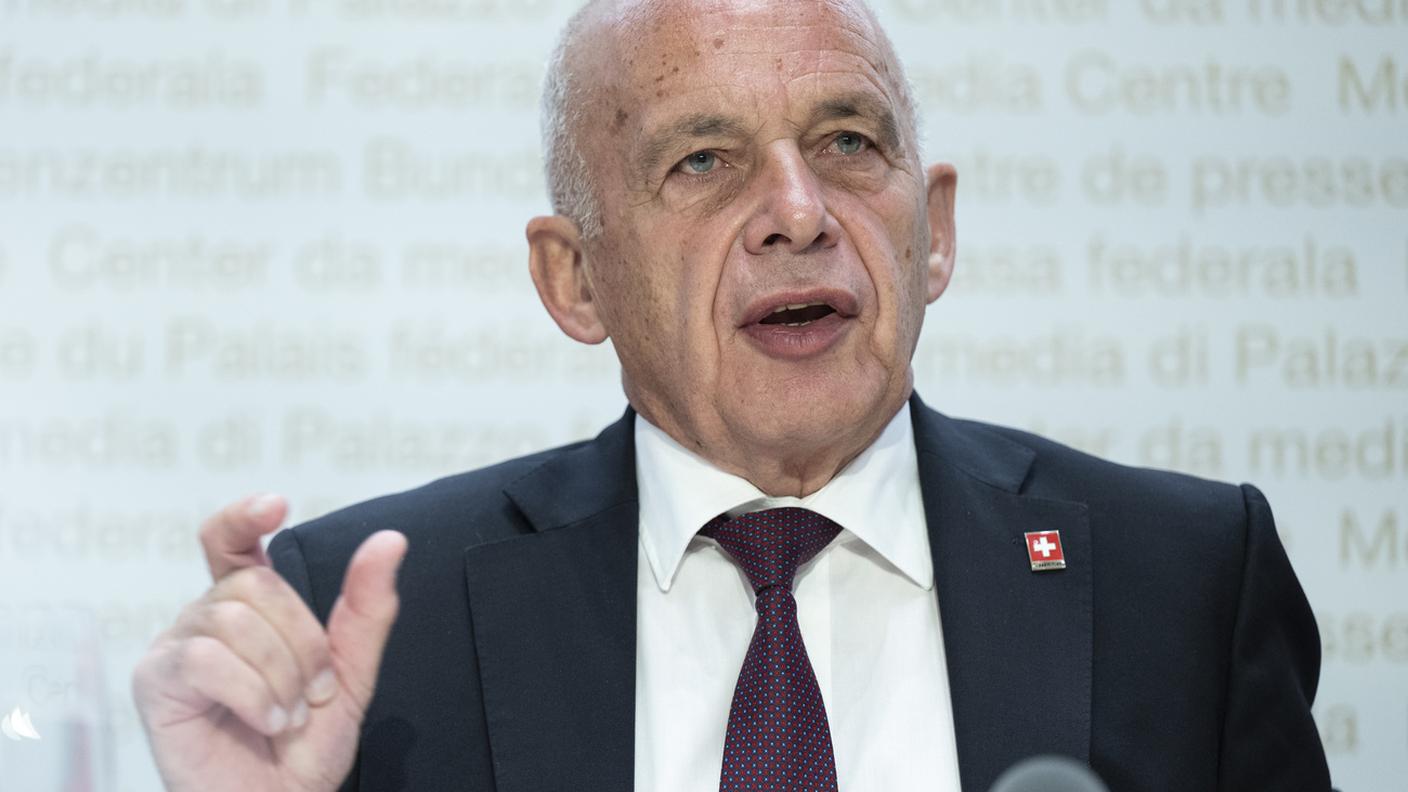 Un Parlamento troppo spendaccione secondo Ueli Maurer