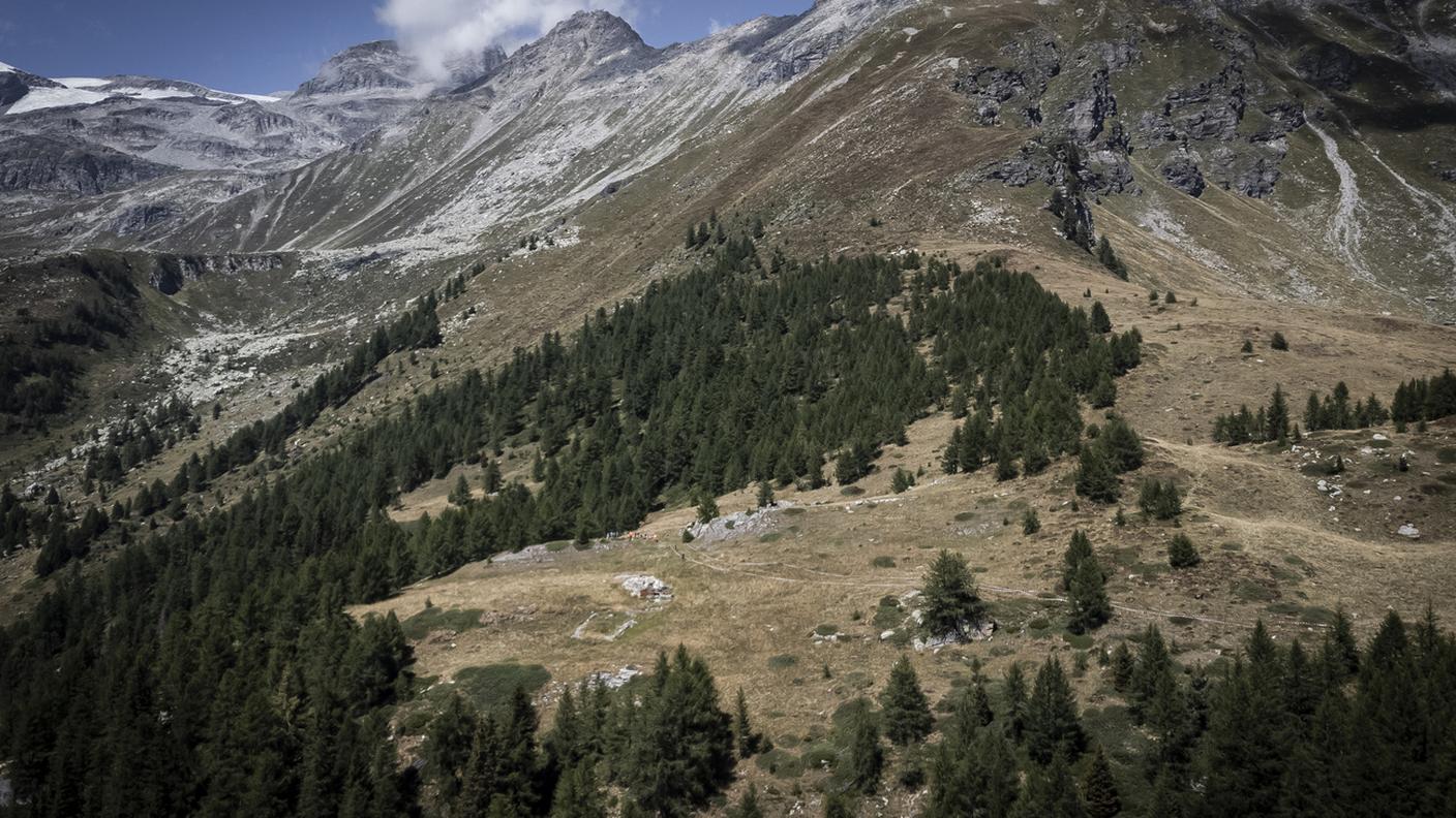 L'impianto Gondosolar, che dovrebbe sorgere sull'Alpjerung (foto), riceverebbe così il nullaosta, come il progetto solare a Grengiols, sempre in Vallese 