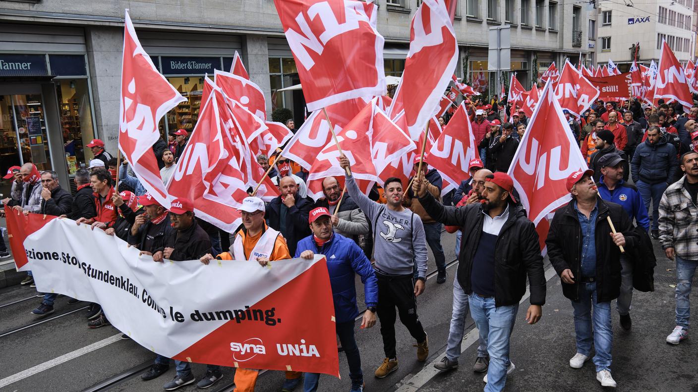 La protesta degli edili ha raggiunto la Svizzera nord-occidentale