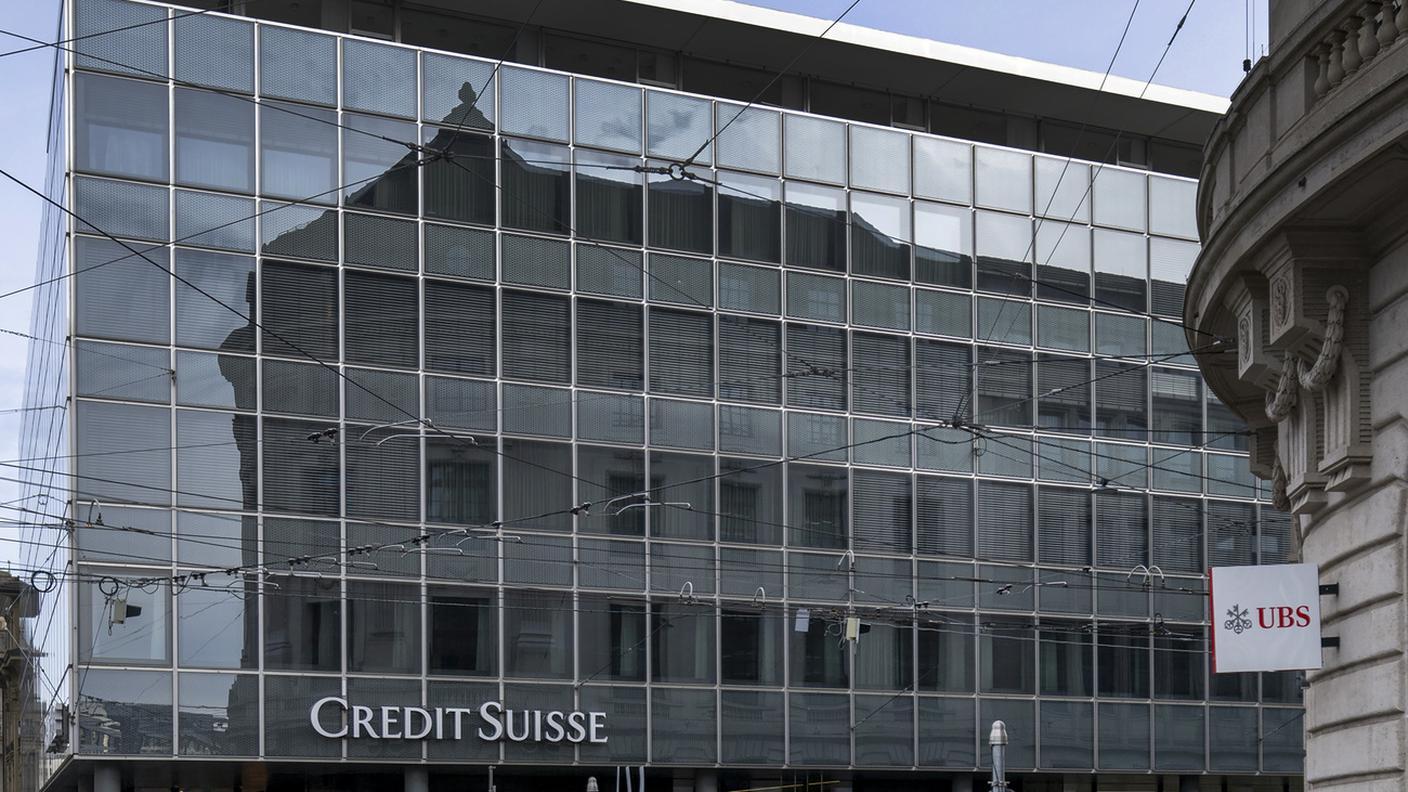 Il Governo ha infine incaricato il DFF di proporre ulteriori misure concernenti le retribuzioni variabili da applicare fino all’esercizio 2022 e agli esercizi successivi