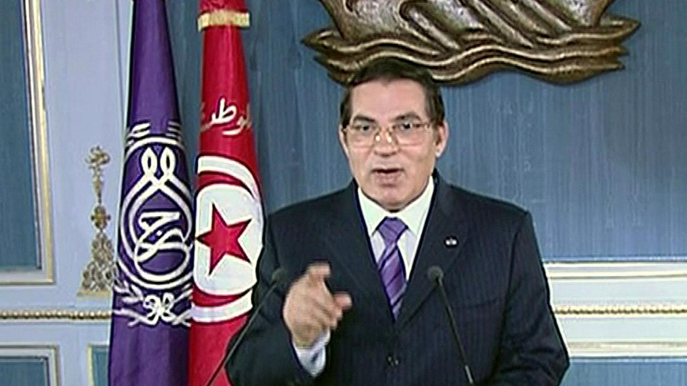 Zine El Abidine Ben Ali pronuncia un discorso prima della fuga in Arabia Saudita