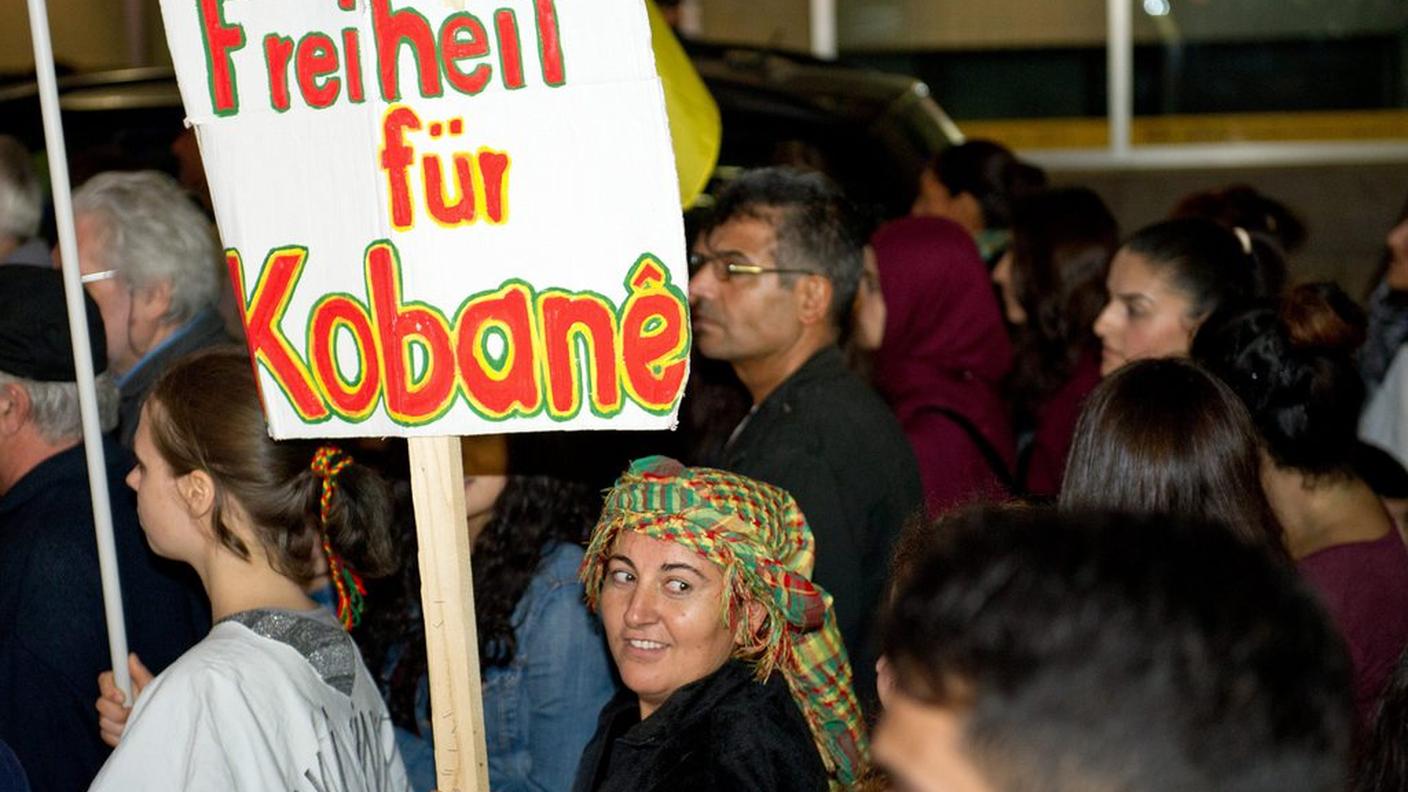 Berna, Bienne e la Germania: i curdi manifestano