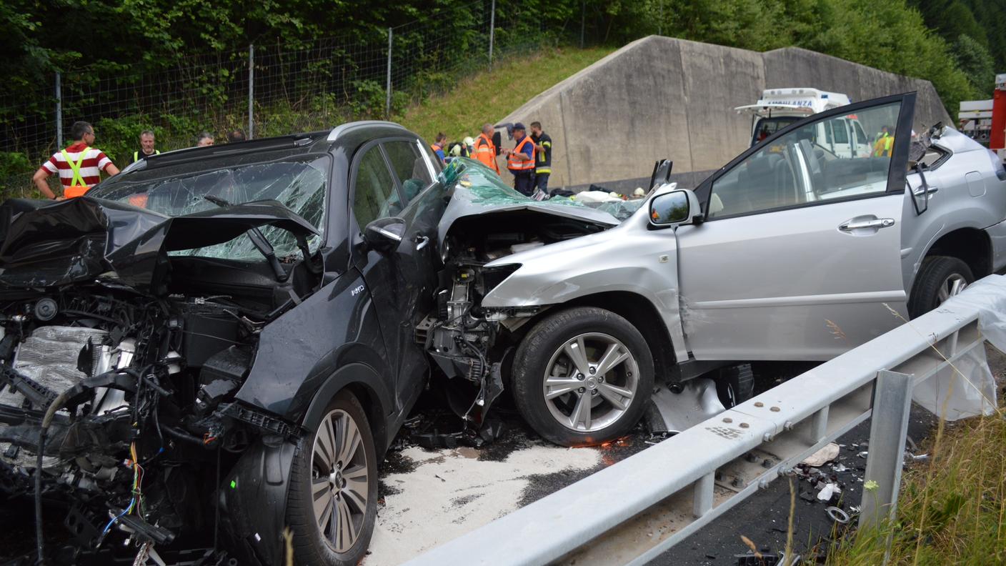 Le due auto coinvolte nel frontale