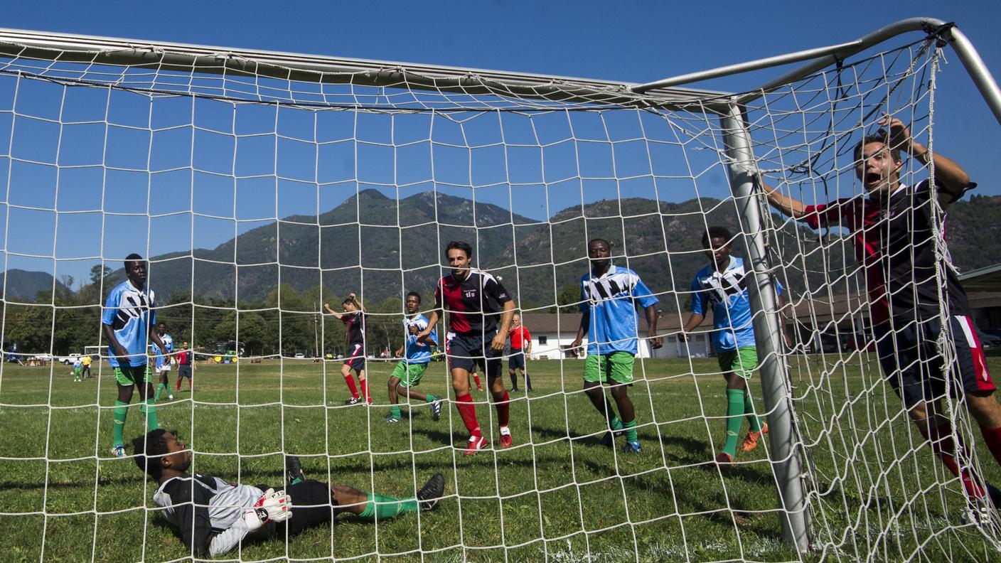 I deputati di sono imposti sugli asilanti per 3-1