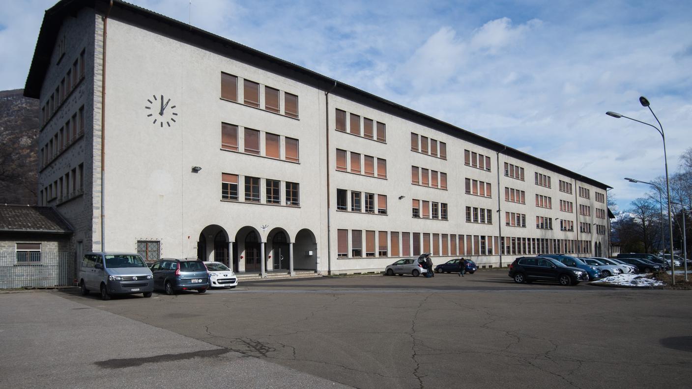 Ex caserma di Losone, battaglia persa per il Guastafeste