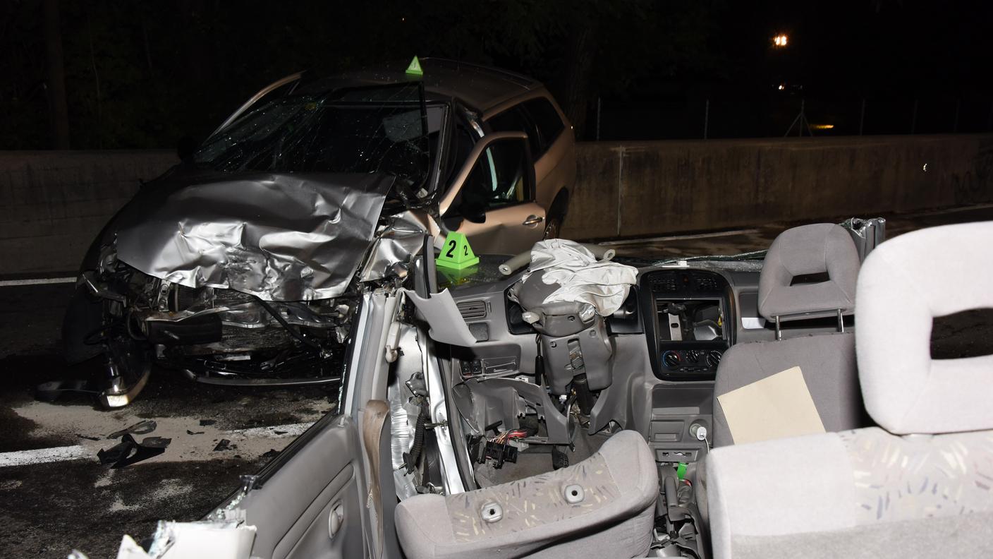 Automobili distrutte